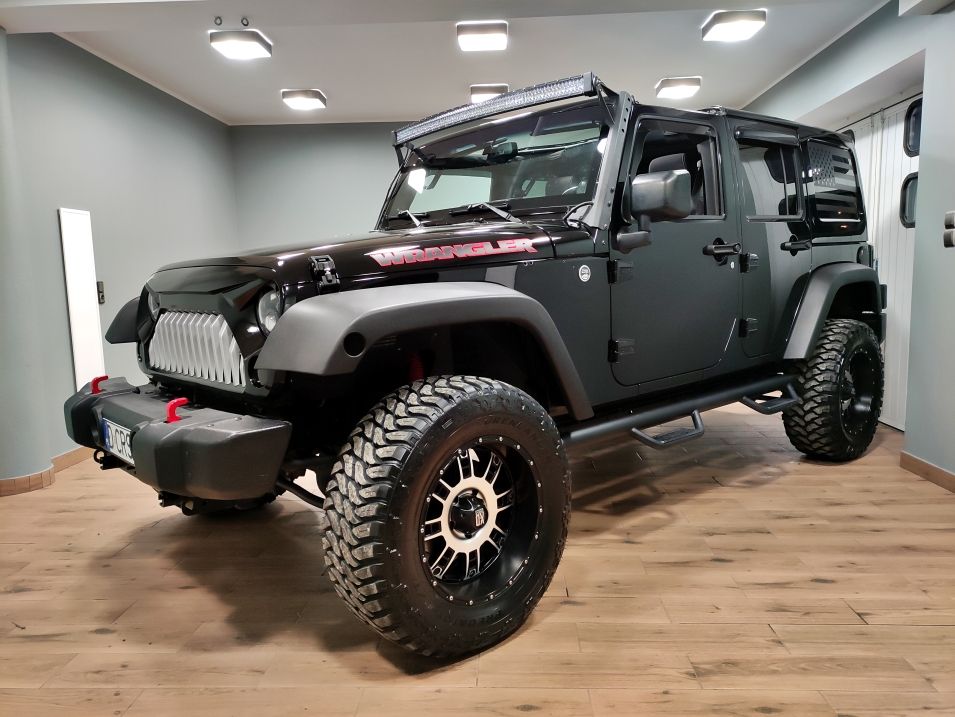 Jeep Wrangler Unlimited 3.6 V6 - sprzedany przez Carssor